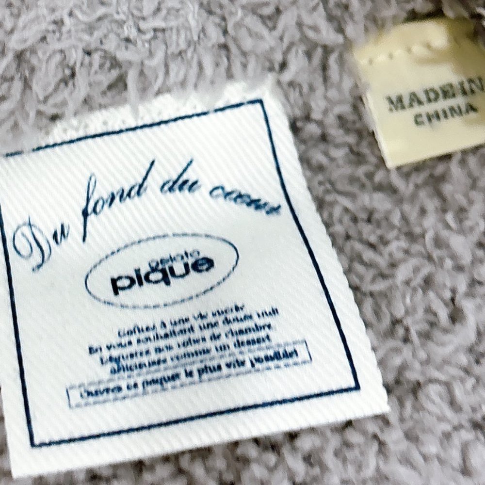 95% NEW GELATO PIQUE LOUNGE WEAR TOP, JACKET - Picture 7 of 8